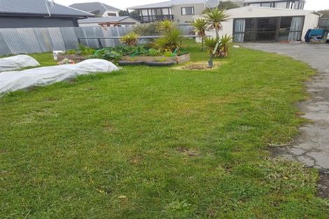 Photo of property in 13 Lonsdale Street, New Brighton, Christchurch, 8083