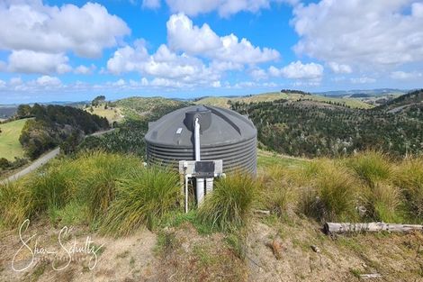 Photo of property in 872 Bickerstaffe Road, Maungaturoto, 0587