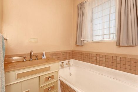 Photo of property in 9 Tolerton Avenue, Elgin, Gisborne, 4010