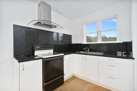 Photo of property in 2/22 Ranui Station Road, Ranui, Auckland, 0612