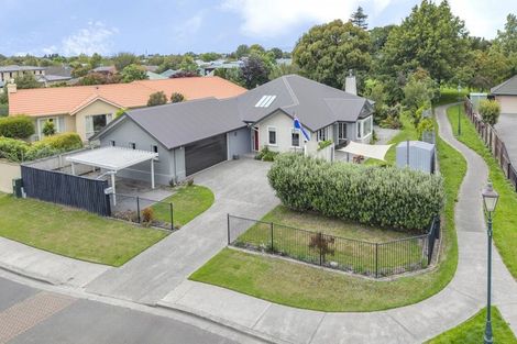 Photo of property in 13 Goodwood Close, Rangiora, 7400