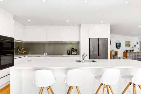 Photo of property in 7b Burlington Road, Hospital Hill, Napier, 4110