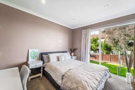 Photo of property in 139 Roberts Road, Matakatia, Whangaparaoa, 0930