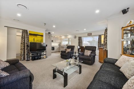 Photo of property in 11 Messines Avenue, Trentham, Upper Hutt, 5018