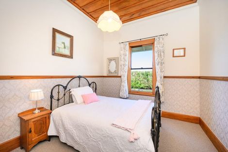 Photo of property in 176 Kairanga Bunnythorpe Road, Bunnythorpe, Palmerston North, 4478