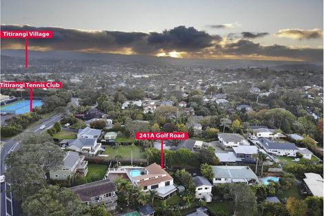 Photo of property in 241a Golf Road, Titirangi, Auckland, 0604
