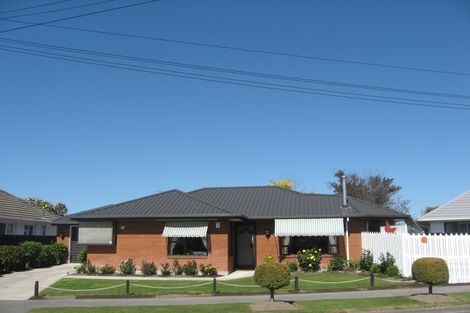 Photo of property in 2/1 Wilton Crescent, Bishopdale, Christchurch, 8053