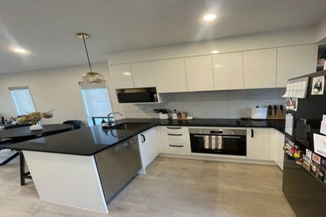 Photo of property in 5/36 Westgate Drive, Westgate, Auckland, 0614