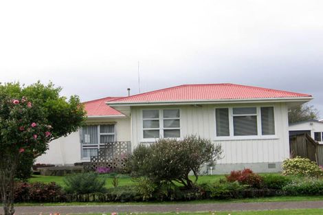 Photo of property in 16 Nottingham Avenue, Awapuni, Palmerston North, 4412