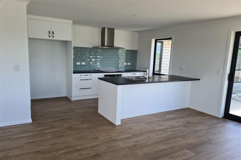 Photo of property in 25 Miharo Crescent, Flagstaff, Hamilton, 3210