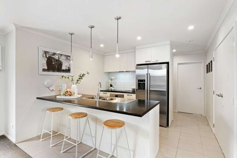 Photo of property in 23 Pakaraka Drive, Papakura, 2110