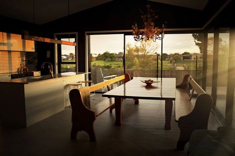 Photo of property in 73 Harding Drive, Papamoa Beach, Papamoa, 3118