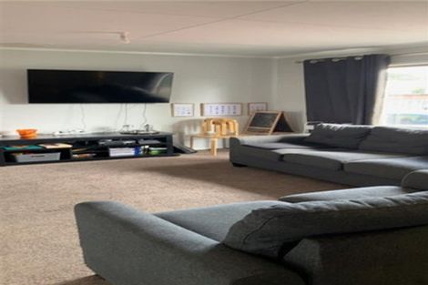 Photo of property in 61b Mckay Drive, Temple View, Hamilton, 3218