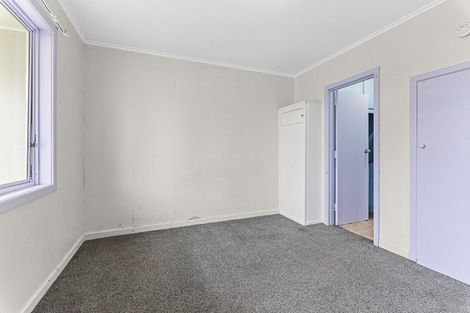 Photo of property in 55 Carrington Street, Lower Vogeltown, New Plymouth, 4310