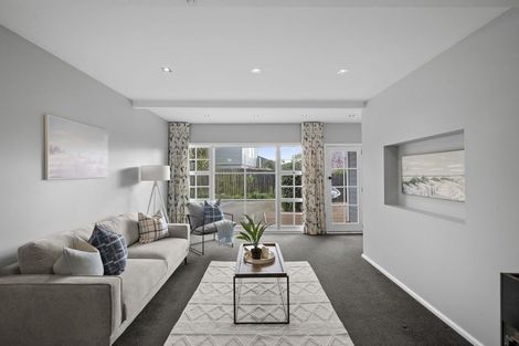 Photo of property in 119a Dyers Pass Road, Cashmere, Christchurch, 8022