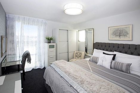 Photo of property in 12 Harry Ell Drive, Cashmere, Christchurch, 8022