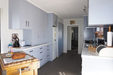 Photo of property in 24 Liverpool Street, Levin, 5510