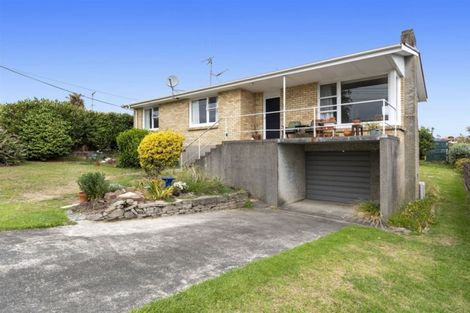 Photo of property in 208 Ngatai Road, Otumoetai, Tauranga, 3110