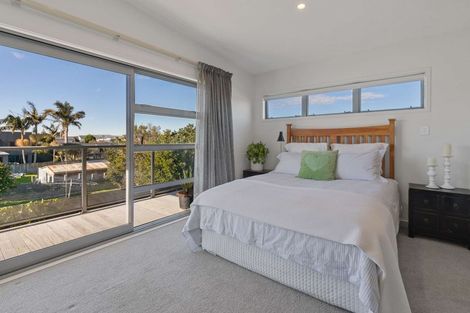 Photo of property in 292a Oceanbeach Road, Mount Maunganui, 3116