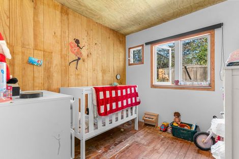 Photo of property in 106 Komiti Road, Tinopai, Matakohe, 0593