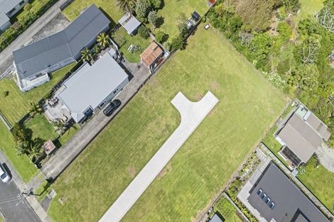 Photo of property in 6 Mace Terrace, Oakura, 4314