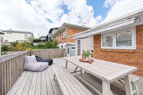 Photo of property in 2/13 Burns Avenue, Takapuna, Auckland, 0622