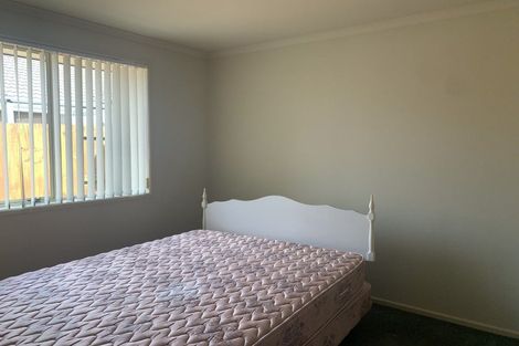 Photo of property in 12 Beachmere Place, Papamoa Beach, Papamoa, 3118