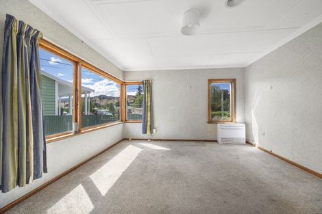Photo of property in 15 Smith Street, Roxburgh, 9500