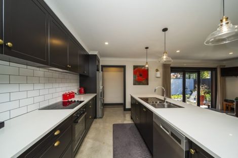 Photo of property in 7 Cameron Street, Hawera, 4610