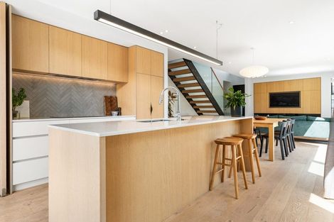 Photo of property in 52b Innes Road, St Albans, Christchurch, 8052