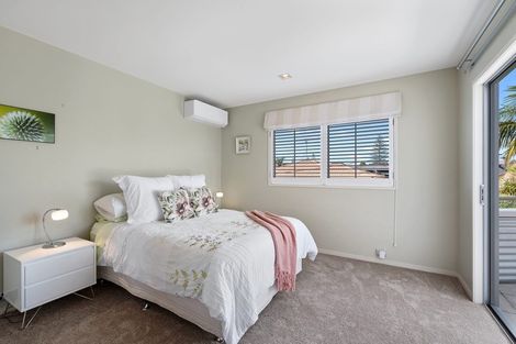 Photo of property in 89a Kowhai Road, Mairangi Bay, Auckland, 0630