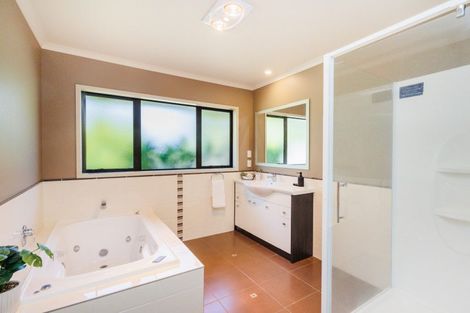 Photo of property in 14 Masefield Terrace, Kelvin Grove, Palmerston North, 4414