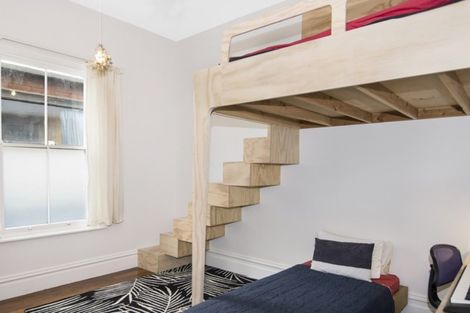 Photo of property in 216 Collingwood Street, Nelson South, Nelson, 7010