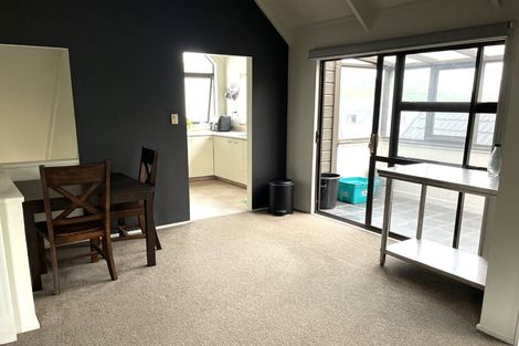 Photo of property in 2/64 Kaikoura Street, Maupuia, Wellington, 6022