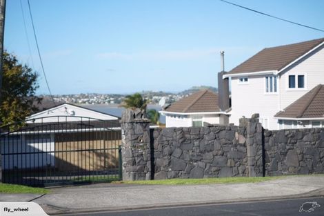 Photo of property in 109 Sylvan Avenue, Northcote, Auckland, 0627