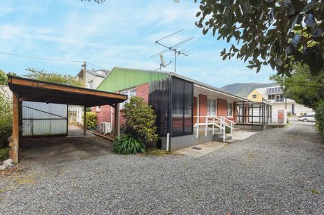 Photo of property in 82b Wellington Street, Picton, 7220