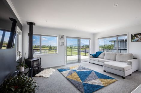 Photo of property in 5b Hinz Lane, Bell Block, New Plymouth, 4312