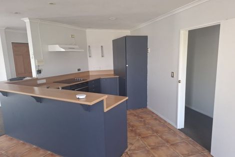 Photo of property in 9 Sandhurst Place, Nawton, Hamilton, 3200