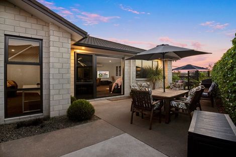 Photo of property in 65 Puhirake Crescent, Pyes Pa, Tauranga, 3112