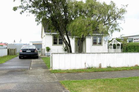 Photo of property in 37 Marlborough Street, Feilding, 4702