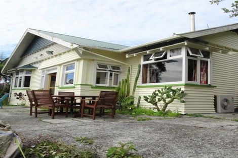 Photo of property in 37 Kilgour Road, Greymouth, 7805