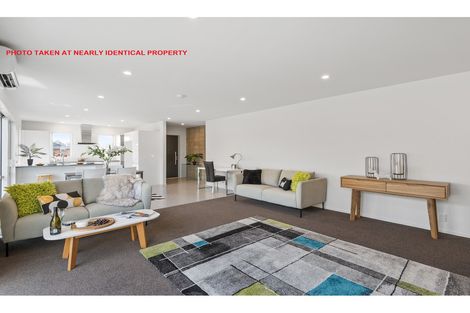 Photo of property in 58 Shillingford Boulevard, Rolleston, 7615