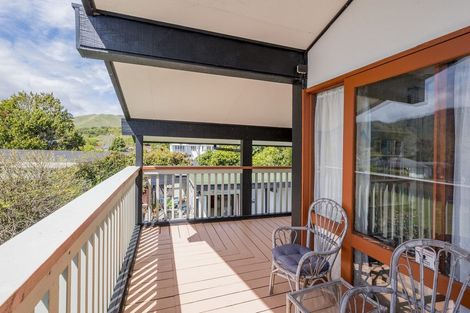Photo of property in 30 Rata Street, Waikanae, 5036