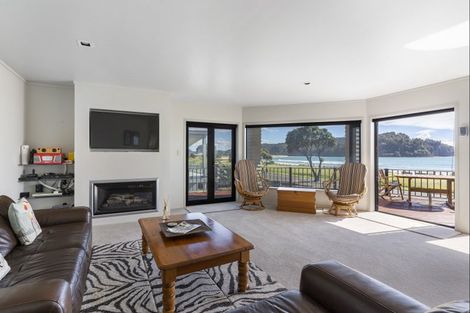 Photo of property in 111a Esplanade Drive, Whangamata, 3620