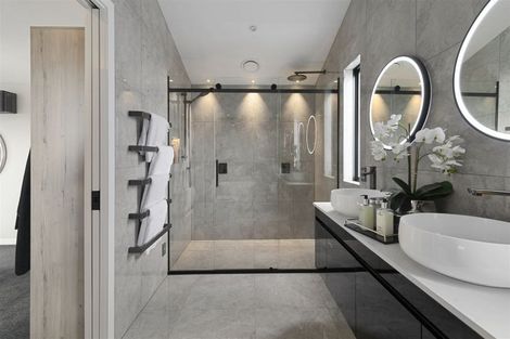 Photo of property in 33 Kikorangi Drive, Wainui, Silverdale, 0992