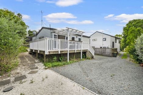 Photo of property in 2/4 Kenneth Hopper Place, Manly, Whangaparaoa, 0930