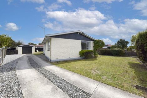 Photo of property in 13 Lenton Street, Aranui, Christchurch, 8061