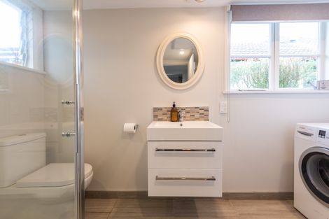 Photo of property in 220 Knowles Street, St Albans, Christchurch, 8052