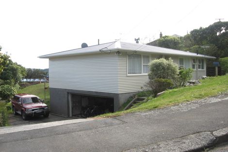 Photo of property in 20 Versailles Street, Karori, Wellington, 6012