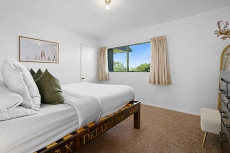 Photo of property in 36 Silverwood Lane, Leamington, Cambridge, 3495